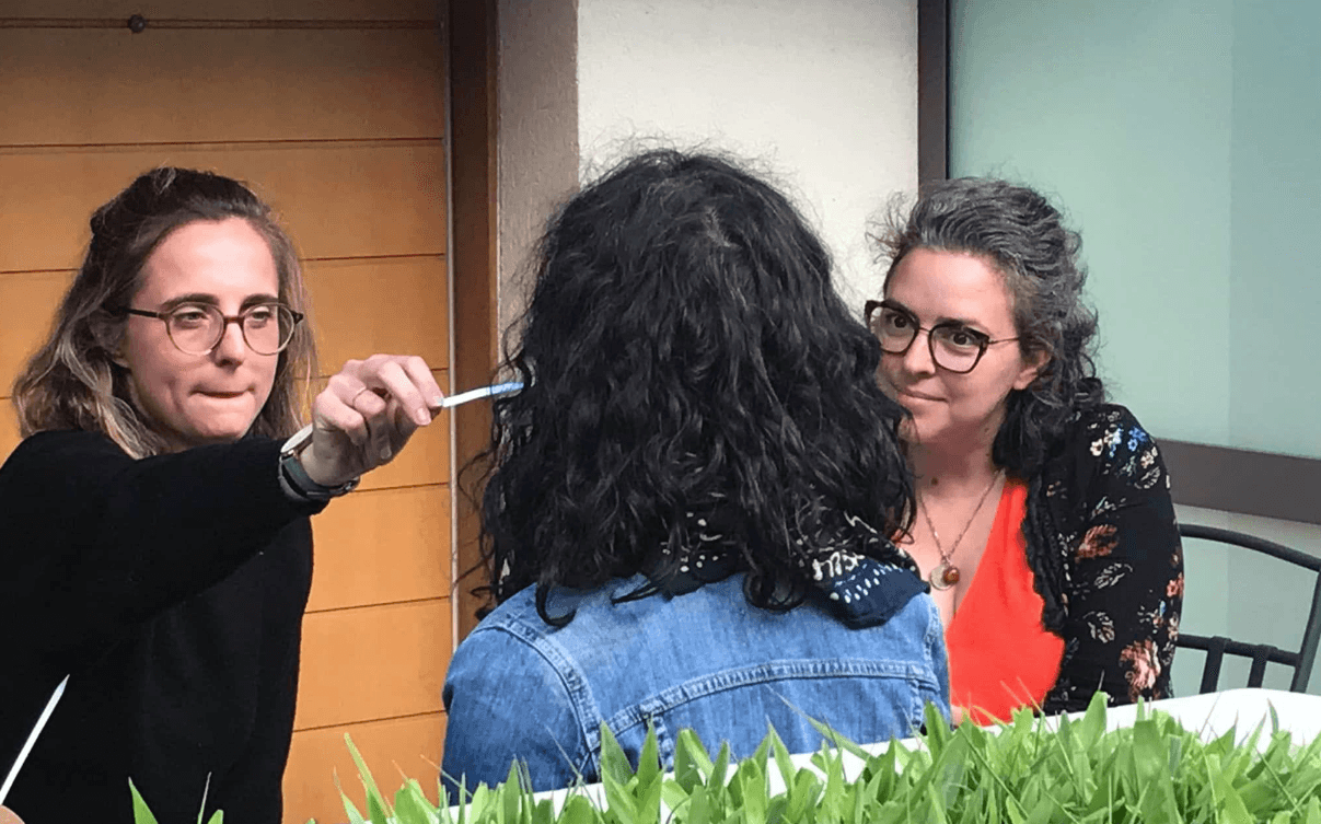 olfactocoaching, coaching, accompagnement odeurs, odorat, formation, animation groupe, coaching olfactif, voyage du héros, développement personnel, formation olfactocoaching, projet, coaching de vie, accompagnement de projet, olfactothérapie, olfacto, coaching avec les odeurs, approche corporelle, mieux-être