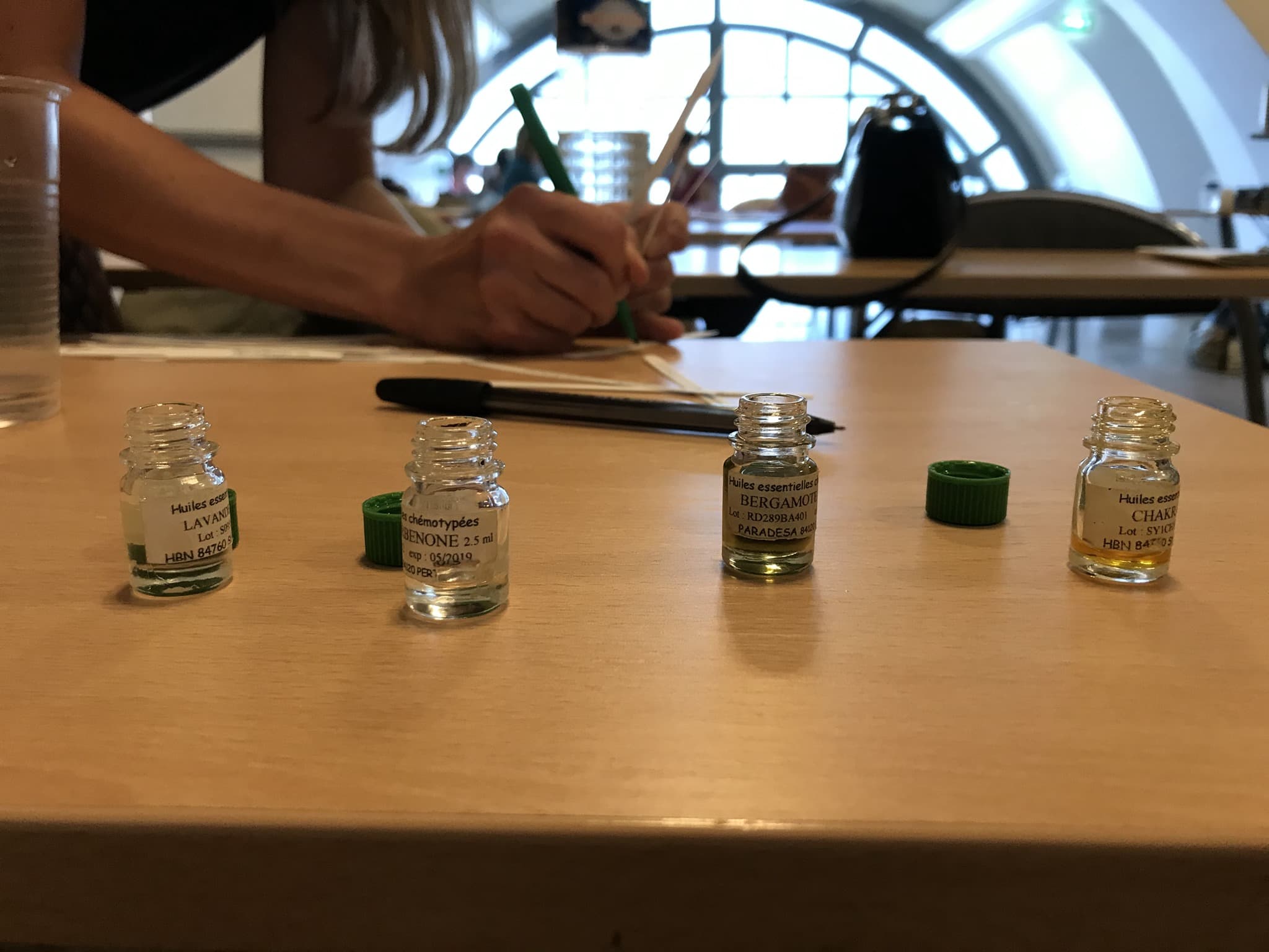 olfactocoaching, coaching, accompagnement odeurs, odorat, formation, animation groupe, coaching olfactif, voyage du héros, développement personnel, formation olfactocoaching, projet, coaching de vie, accompagnement de projet, olfactothérapie, olfacto, coaching avec les odeurs, approche corporelle, mieux-être